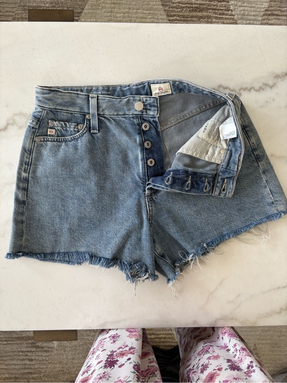 AG Adriano Goldschmied Alexxis High Rise Shorts - Picture 2 of 6